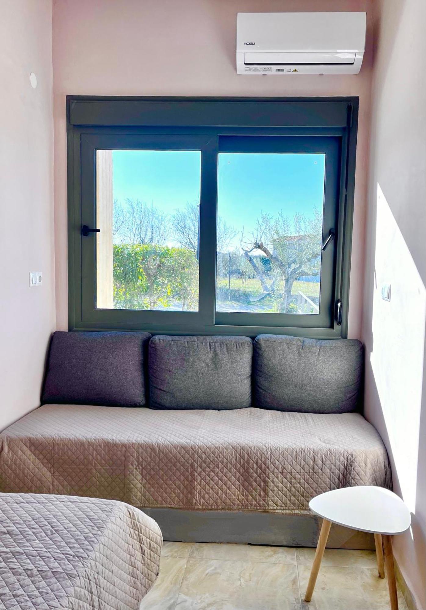 Sunny 2, Two-Bedroom House With Parking Komotini Exterior foto